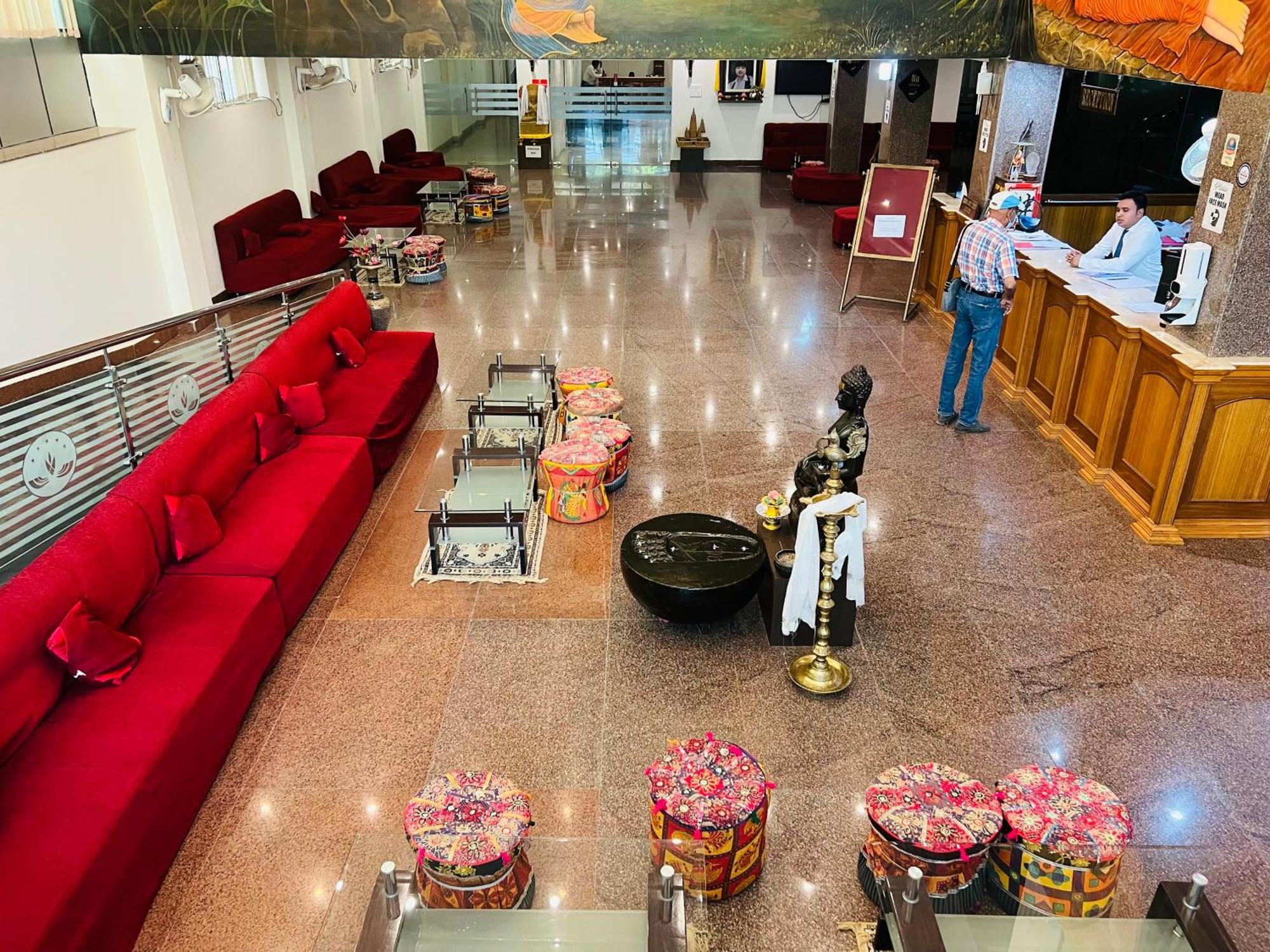 Bodhgaya Regency Hotel Dış mekan fotoğraf