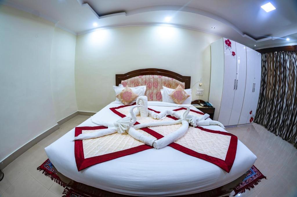 Bodhgaya Regency Hotel Dış mekan fotoğraf