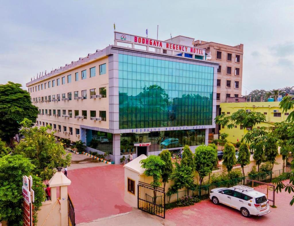 Bodhgaya Regency Hotel Dış mekan fotoğraf