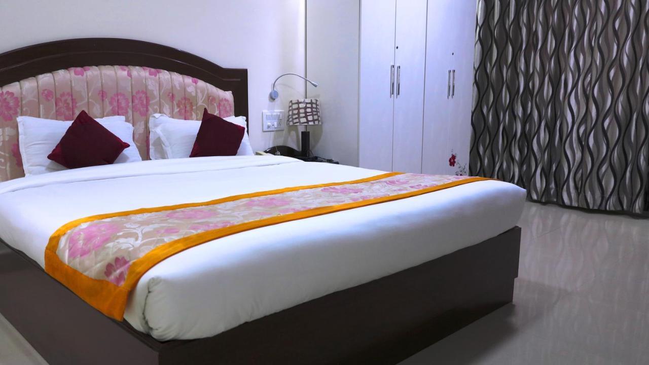 Bodhgaya Regency Hotel Dış mekan fotoğraf